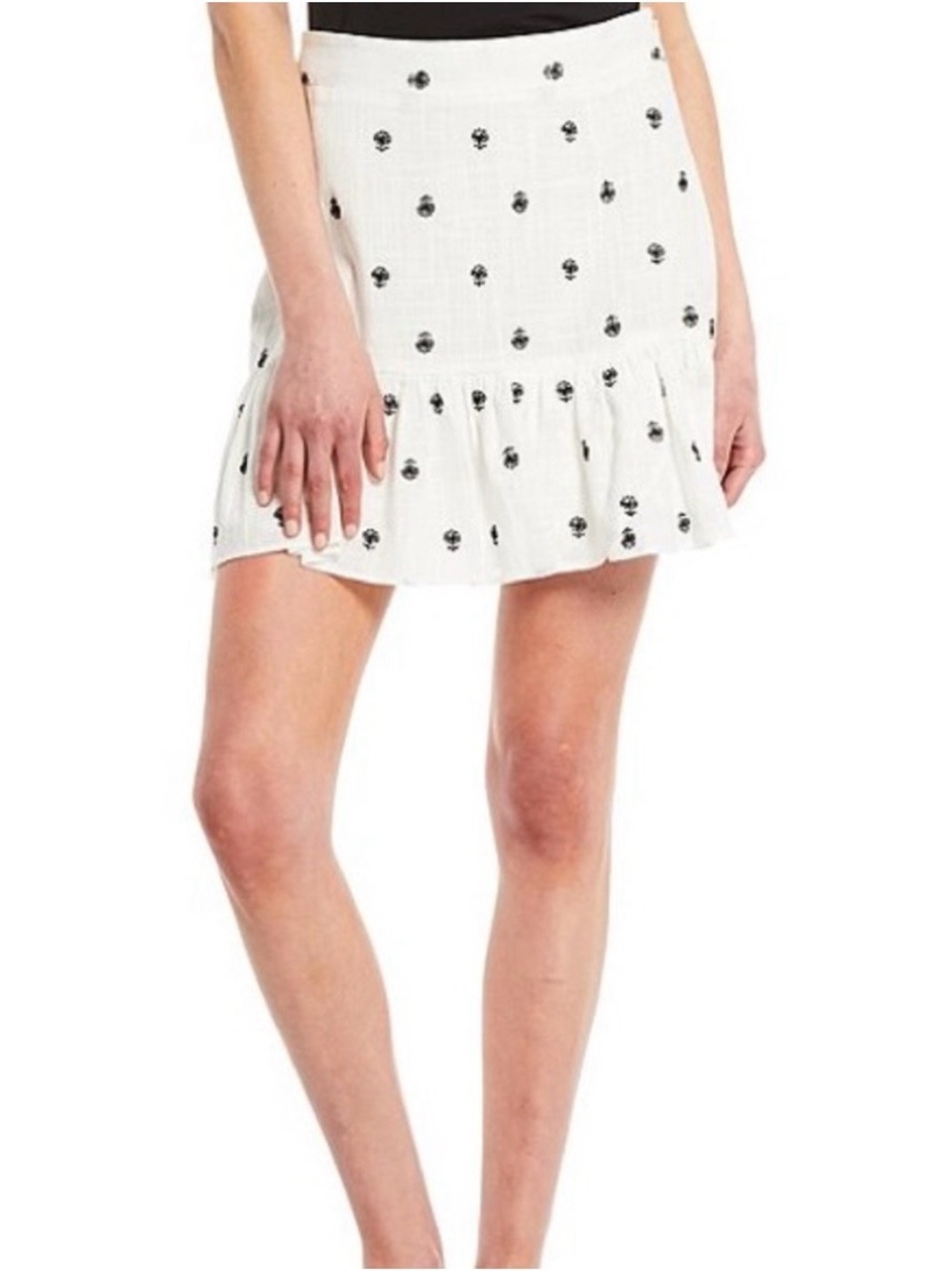 A Loves A Mini Skirt Size 4